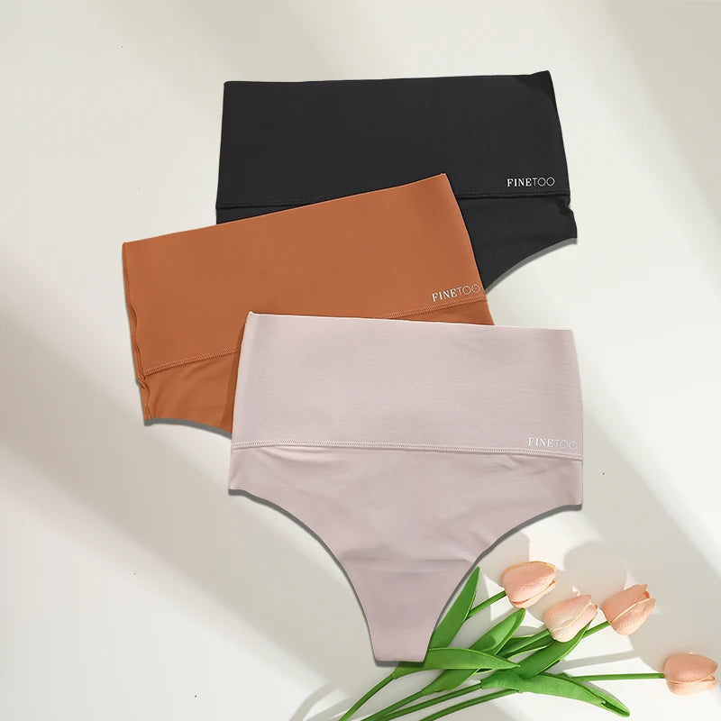 Culotte gainante string pour femme