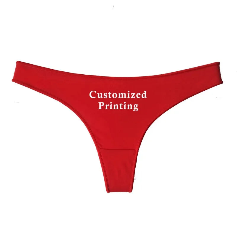 String personnalisé à l’avant rouge