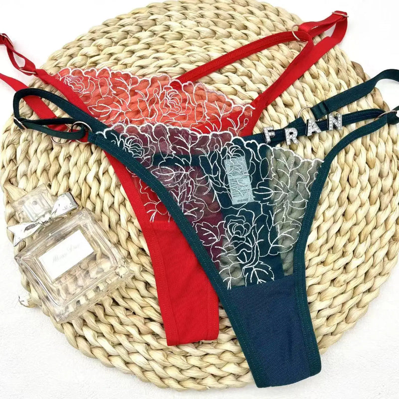 String personnalisé femme transparent à l’avant