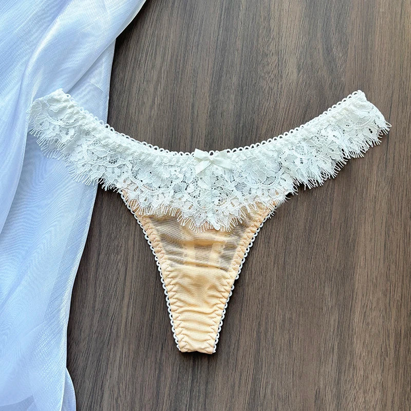 String personnalisé tissu blanc