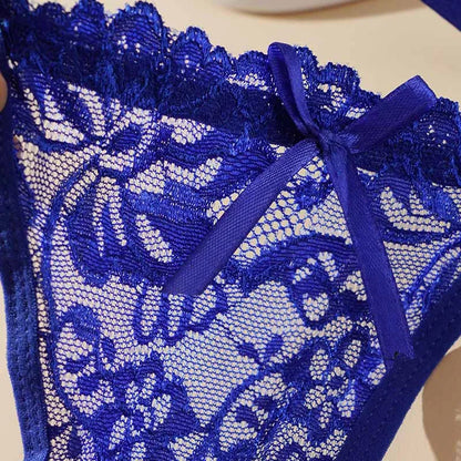String dentelle noir