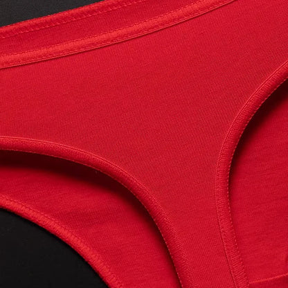 String rouge et noir I ❤ anal