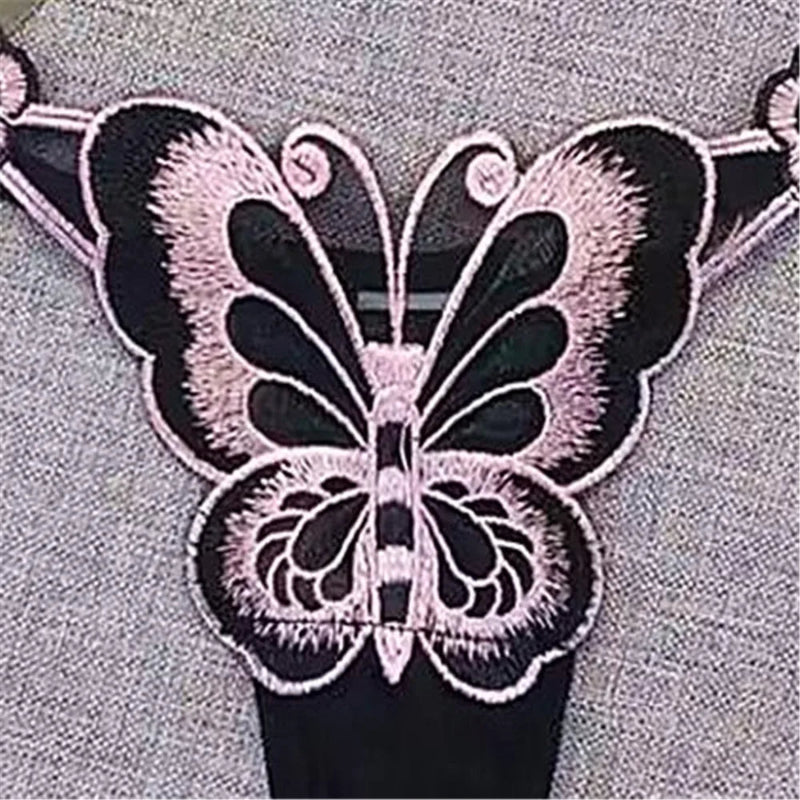 String noir dentelle papillon