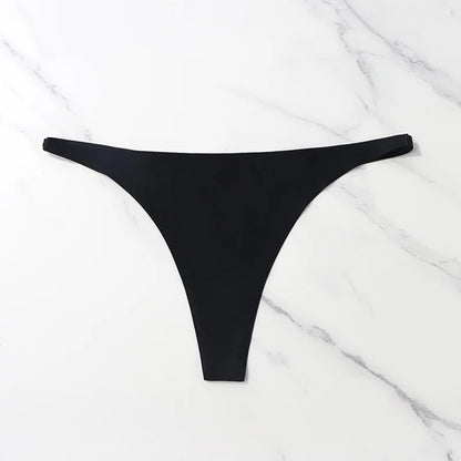 String tanga pas cher noir
